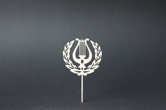 Lyra Cake Decoration